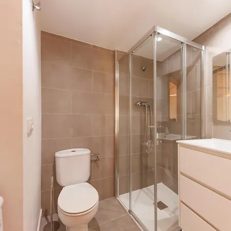 Bravissimo Calderers, Monthly Apartment