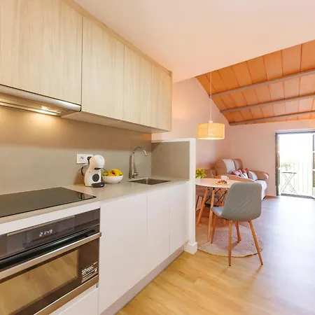 Apartment Bravissimo Calderers, Monthly *