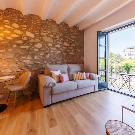 Bravissimo Calderers, Monthly Girona