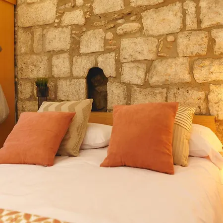 Bravissimo Calderers, Monthly Apartment