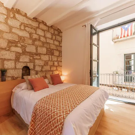 Bravissimo Calderers, Monthly *