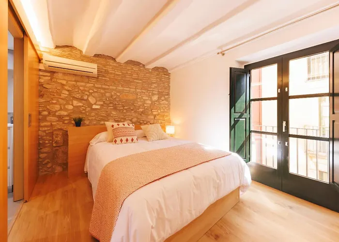 Bravissimo Calderers, Monthly *