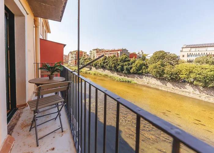 Bravissimo Calderers, Monthly