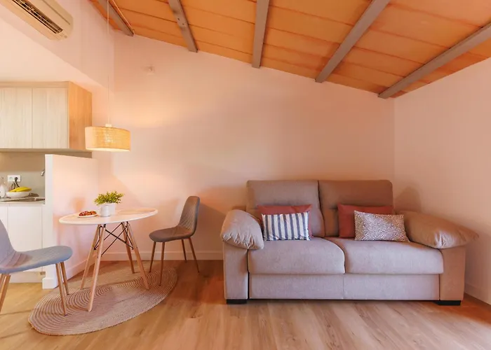 Апартаменты Bravissimo Calderers, Monthly